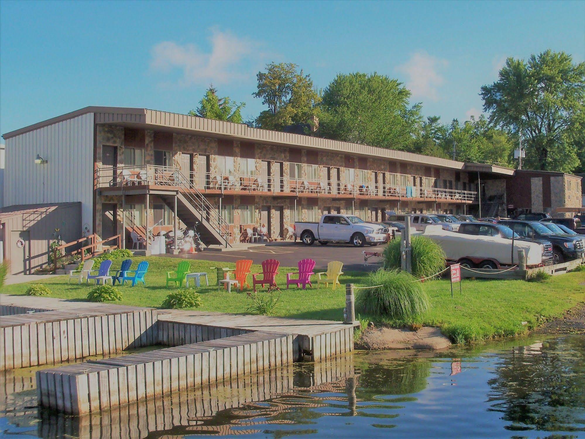 Otter Creek Inn アレクサンドリア・ベイ エクステリア 写真